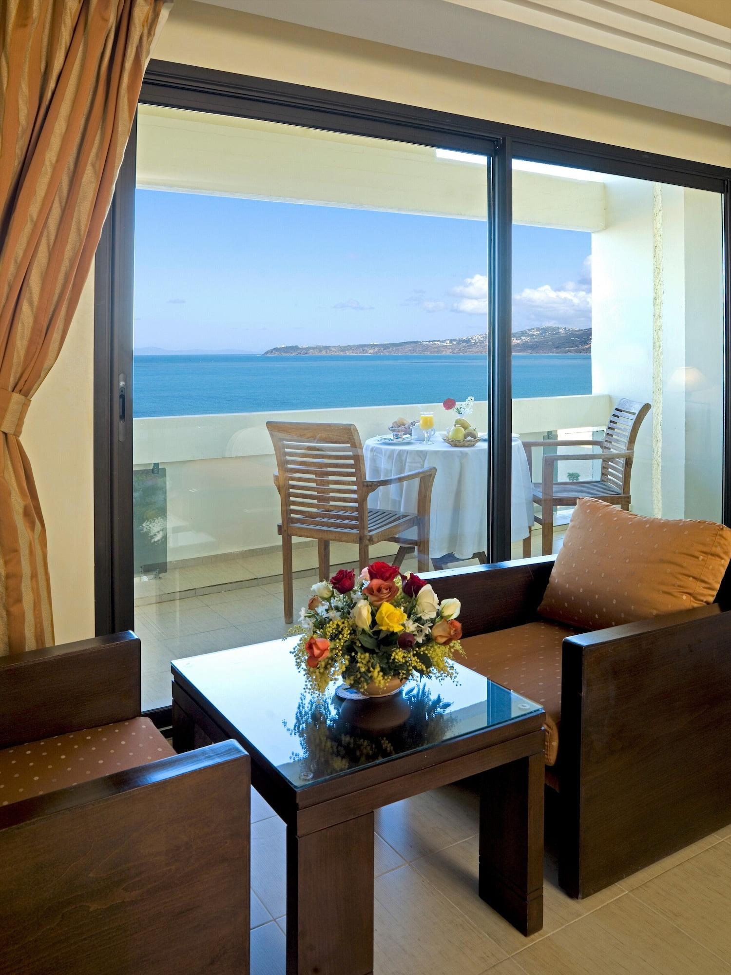 Barcelo Tanger Hotel ภายนอก รูปภาพ A room at the Grand Hotel