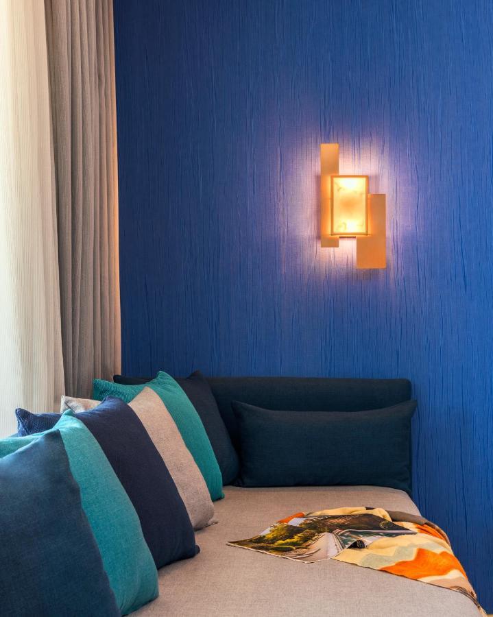 Barcelo Tanger Hotel ภายนอก รูปภาพ A wall light